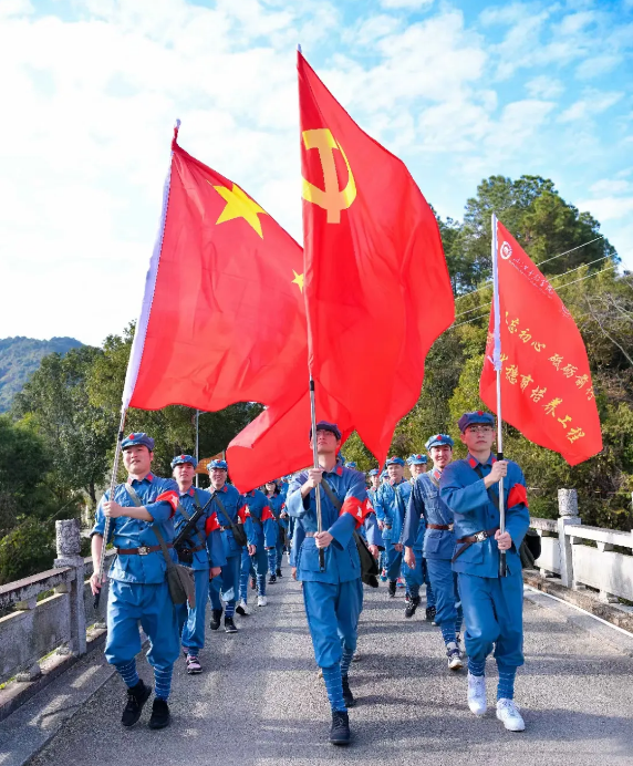 新穗商红色教育